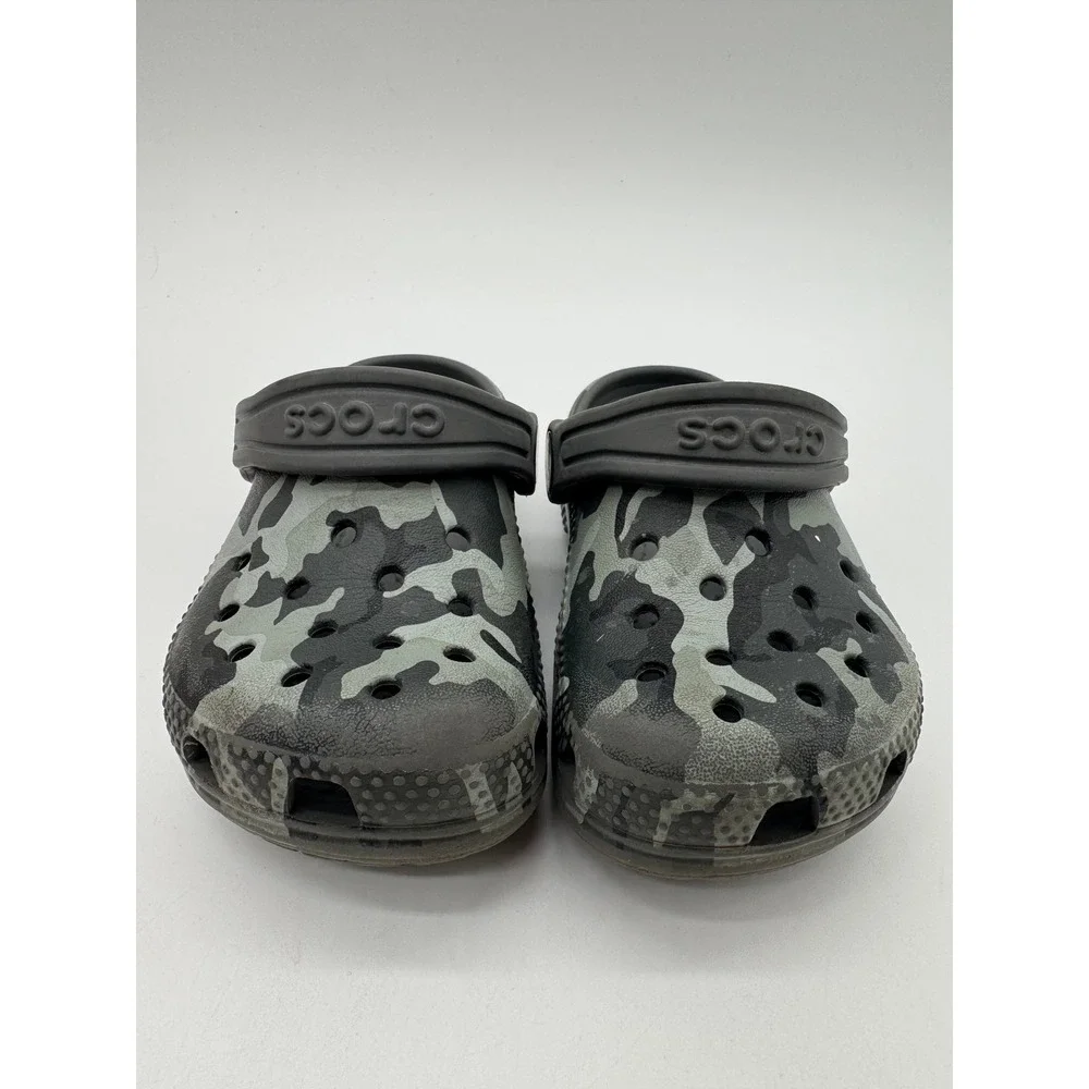 CROCS classic clogs